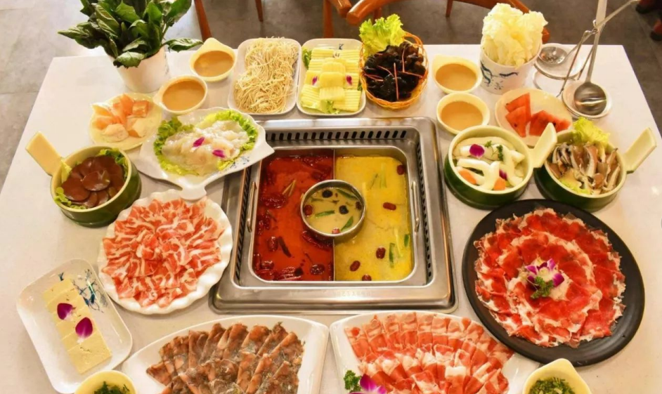 想要成為網(wǎng)紅無(wú)煙火鍋店，火鍋店裝修很重要